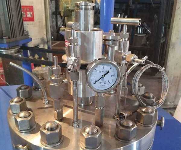 不锈钢高温高压反应釜耐压多少？