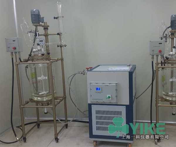 中试车间成功实施高低温反应釜一拖二集成解决方案