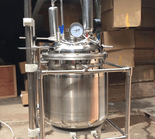 双层不锈钢反应釜：工作原理与优势